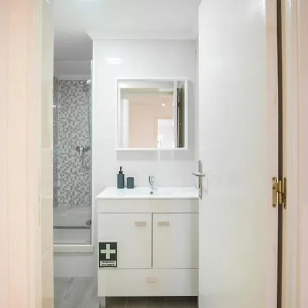 Guestready - Industrial 2 Bedroom Near Miradouro Do Monte Agudo Apartament