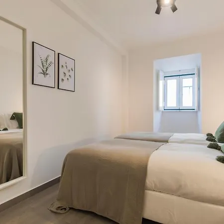 Apartament Guestready - Industrial 2 Bedroom Near Miradouro Do Monte Agudo